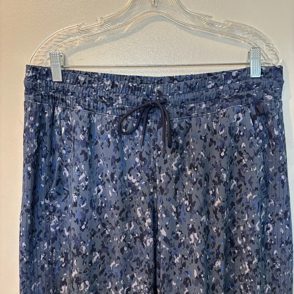 Athleta Avenue Wide Leg Cropped Pants Women’s Size 14